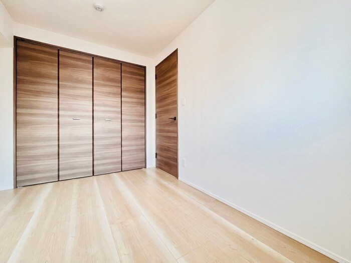 物件内観写真8　(居室)