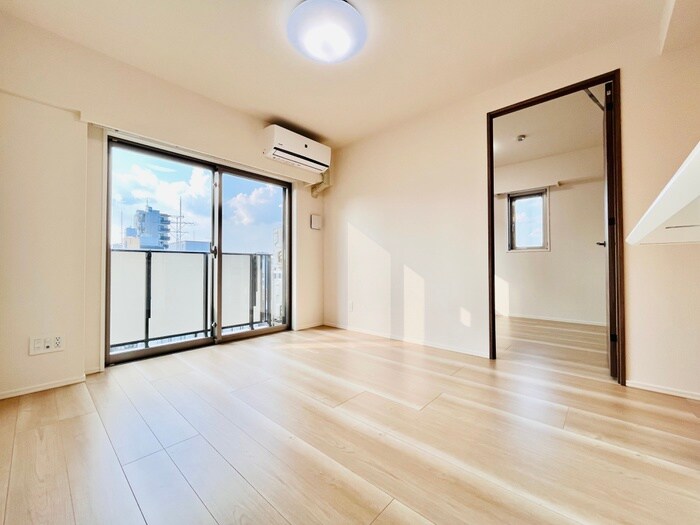 物件内観写真9　(居室)