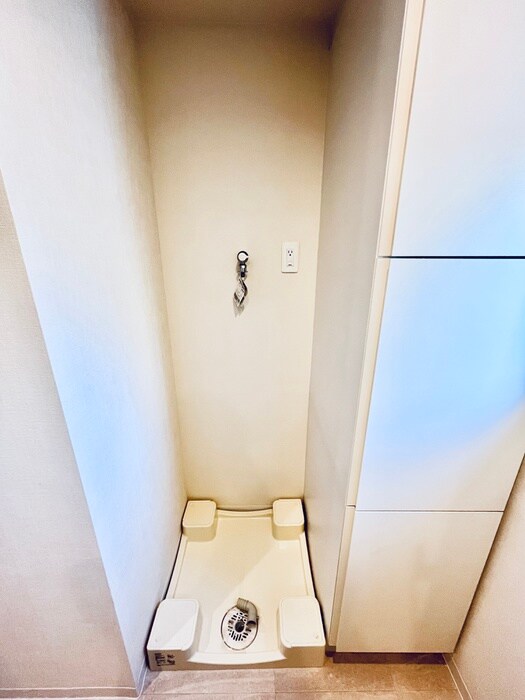 物件内観写真20　(洗濯機置場)