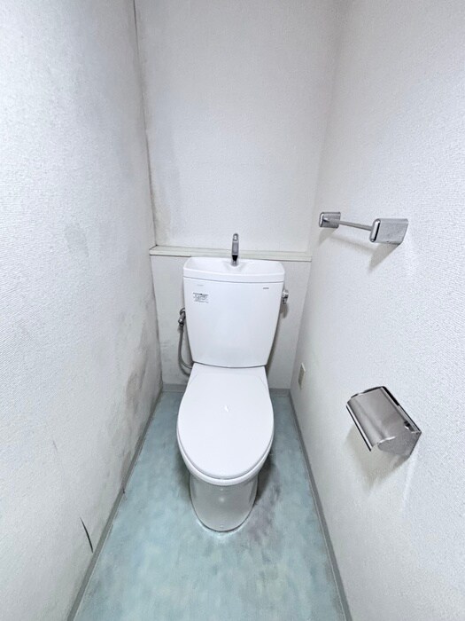 物件内観写真9　(トイレ)
