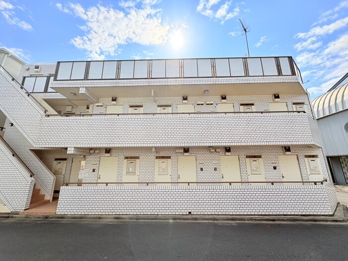 物件外観写真3　(外観写真)