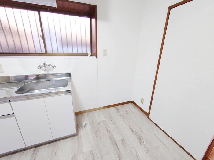 物件内観写真9　(洗濯機置場)