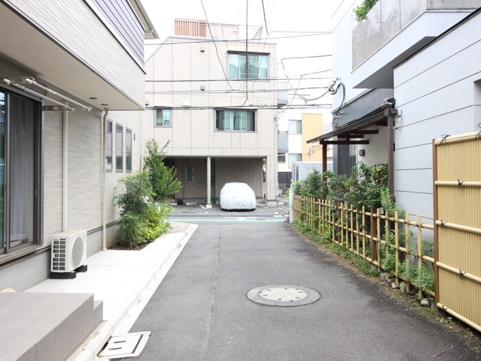 物件外観写真6　(周辺環境)