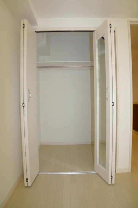 物件内観写真8　(収納)