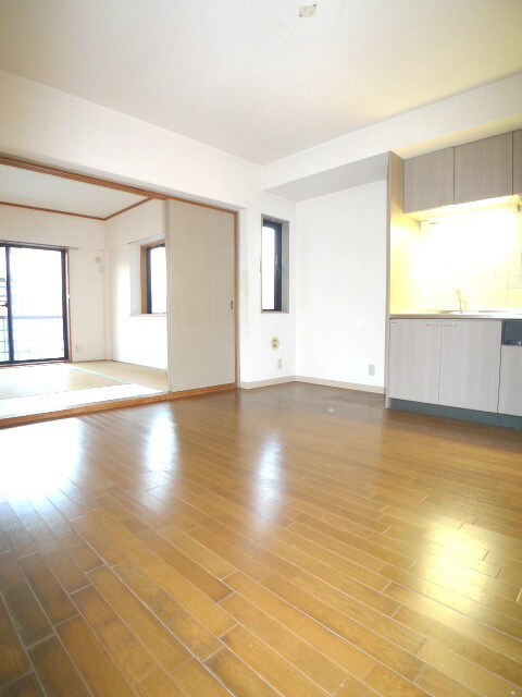 物件内観写真9　(居室)