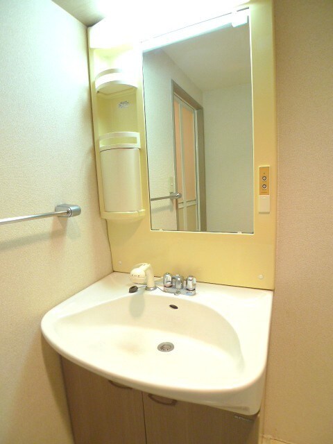 物件内観写真10　(洗面)