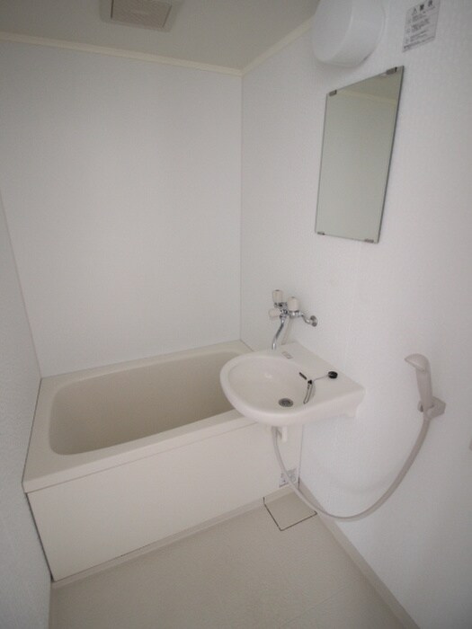 物件内観写真13　(バス／シャワールーム等)