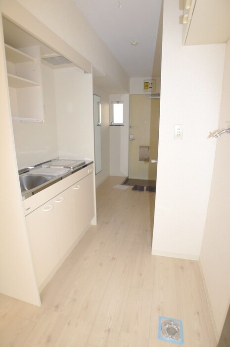 物件内観写真16　(廊下)