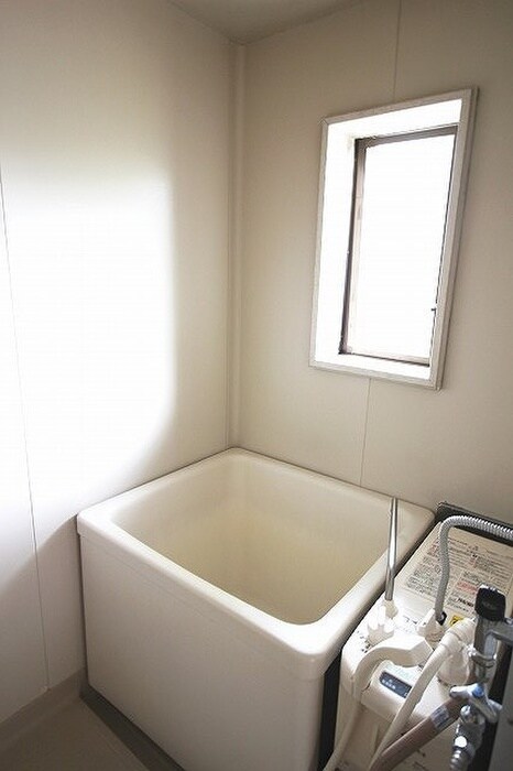 物件内観写真9　(バス／シャワールーム等)