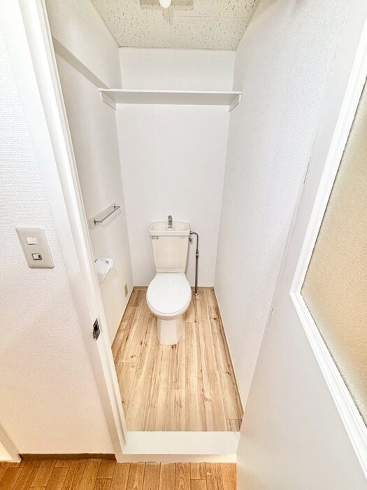 物件内観写真10　(トイレ)