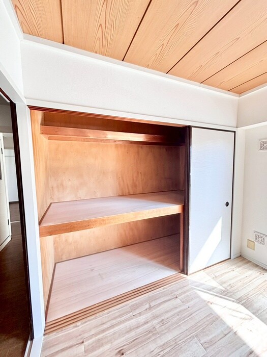 物件内観写真13　(収納)