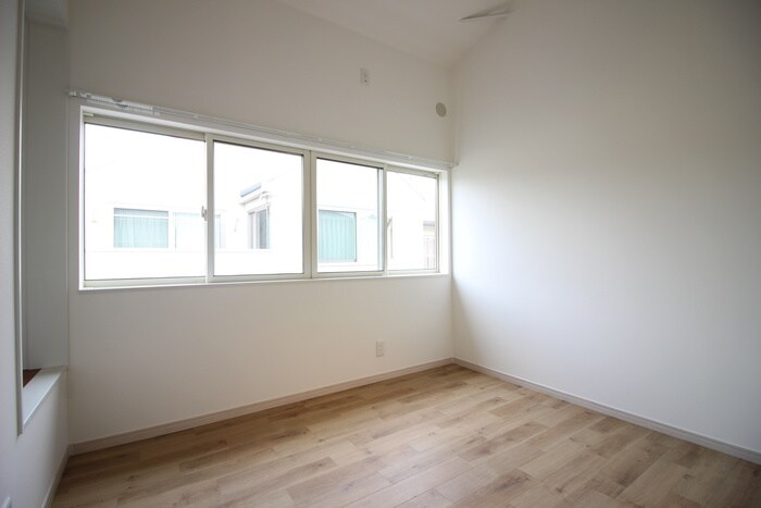 物件内観写真18　(居室)