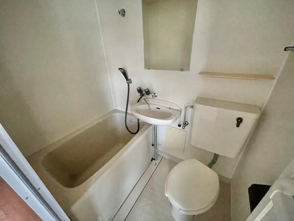 バス／シャワールーム等