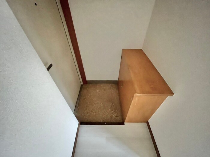 物件内観写真15　(玄関)