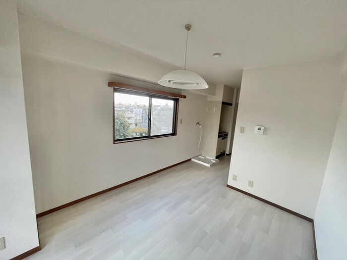 物件内観写真21　(居室)