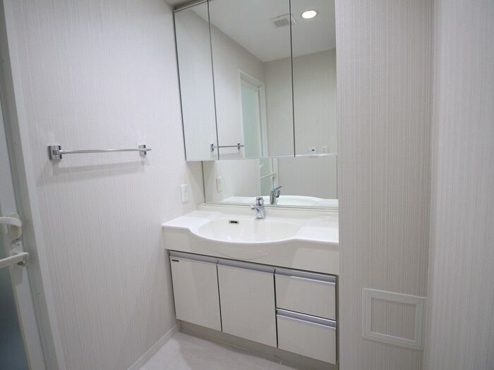 物件内観写真14　(洗面)