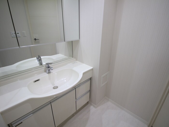 物件内観写真15　(洗面)