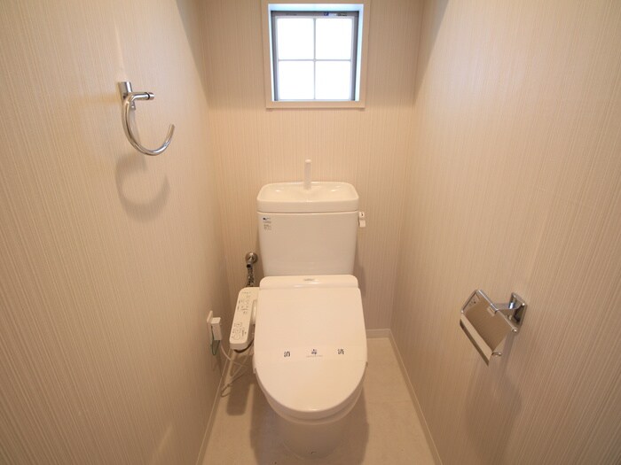 物件内観写真17　(トイレ)