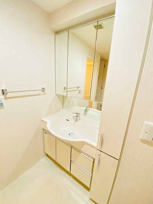 物件内観写真19　(洗面)