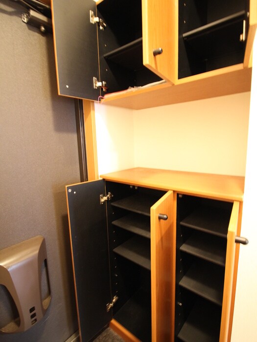 物件内観写真16　(靴箱)