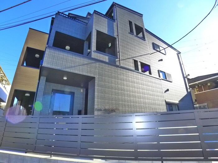 物件外観写真2　(外観写真)