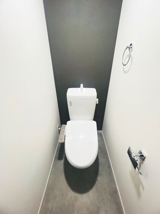 物件内観写真12　(トイレ)