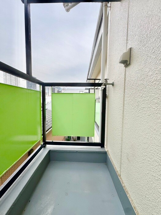 物件内観写真12　(洗濯機置場)