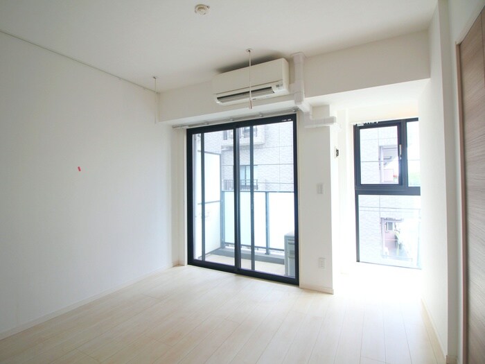 物件内観写真8　(ベランダ・バルコニー)