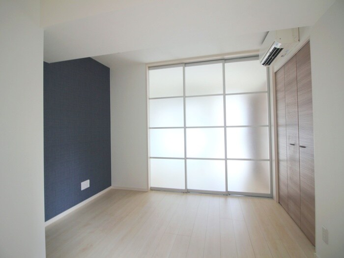 物件内観写真11　(居室)