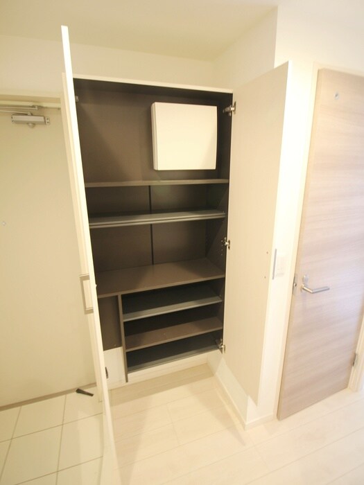 物件内観写真17　(靴箱)