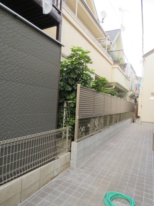 物件外観写真6　(外観写真)