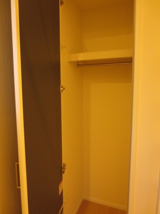 物件内観写真13　(収納)