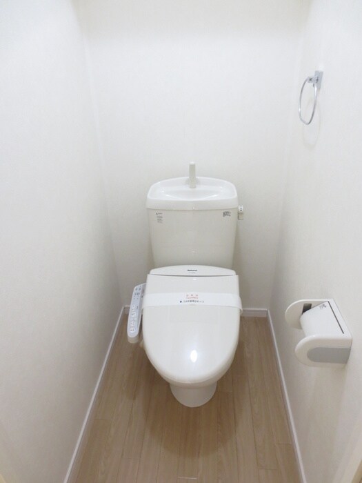 物件内観写真12　(トイレ)