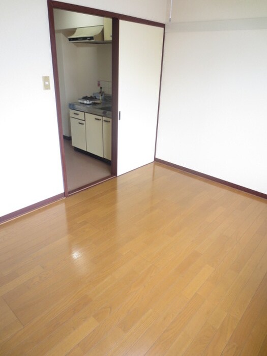 物件内観写真21　(居室)