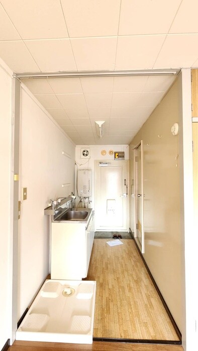 物件内観写真15　(廊下)