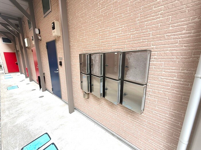 物件外観写真4　(建物設備)