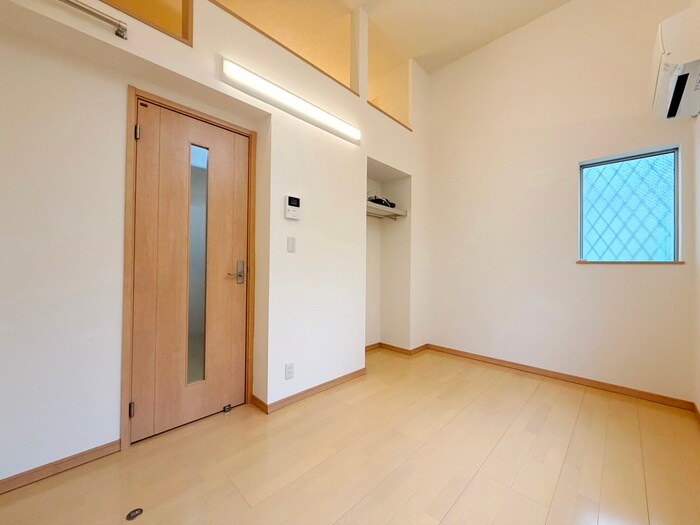 物件内観写真10　(居室)