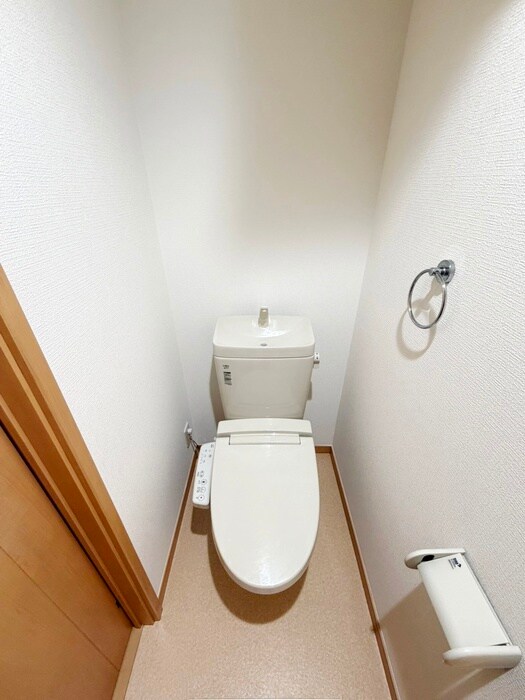 物件内観写真18　(トイレ)