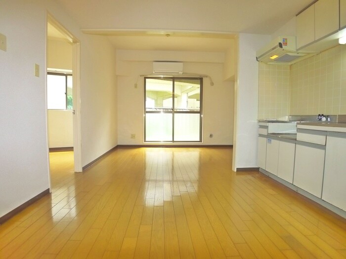 物件内観写真7　(居室)