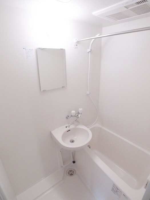 物件内観写真10　(バス／シャワールーム等)