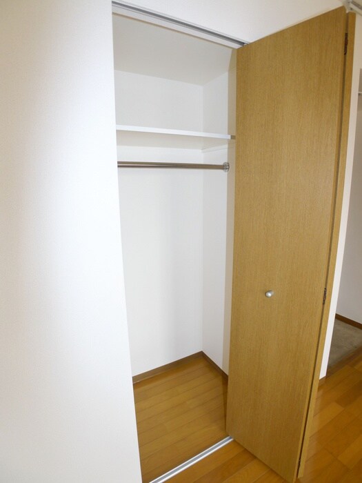 物件内観写真13　(収納)