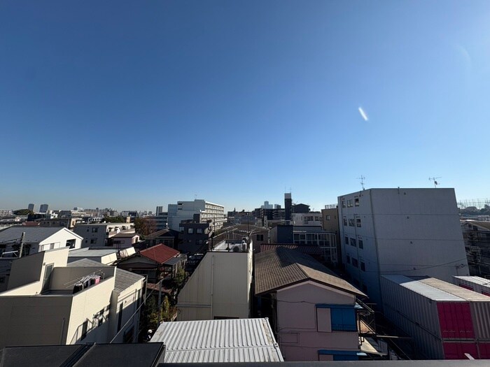 物件内観写真16　(室内からの展望)