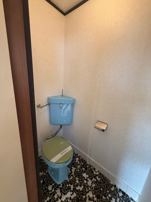 物件内観写真12　(トイレ)