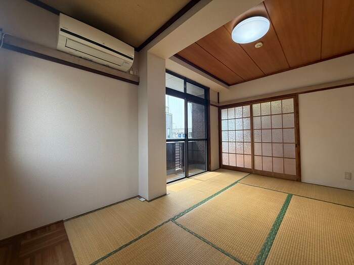 物件内観写真18　(居室)