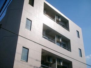 メゾンドリラ外観写真