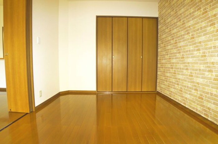 物件内観写真13　(居室)