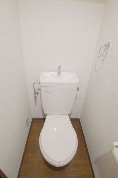 物件内観写真15　(トイレ)