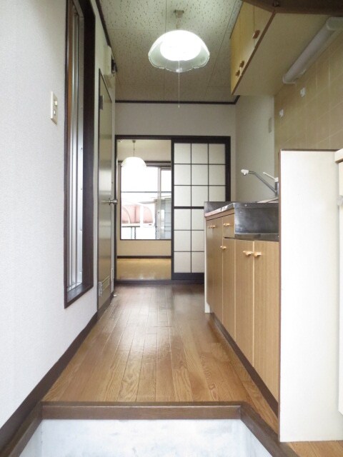 物件内観写真7　(廊下)