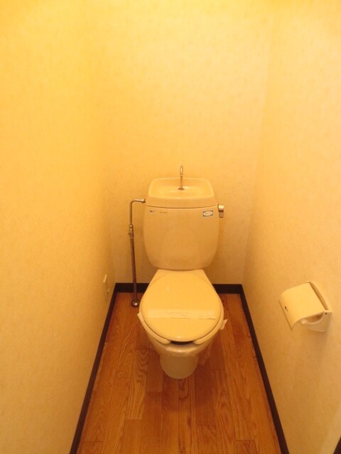 物件内観写真12　(トイレ)