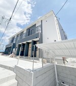 建築中